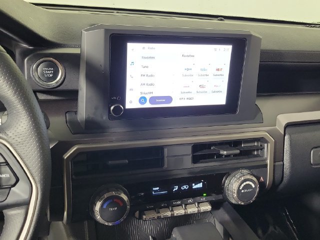 Used 2025 Toyota 4Runner SR5 RWD image 28