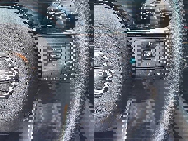 Used 2023 Nissan Rogue SV image 13