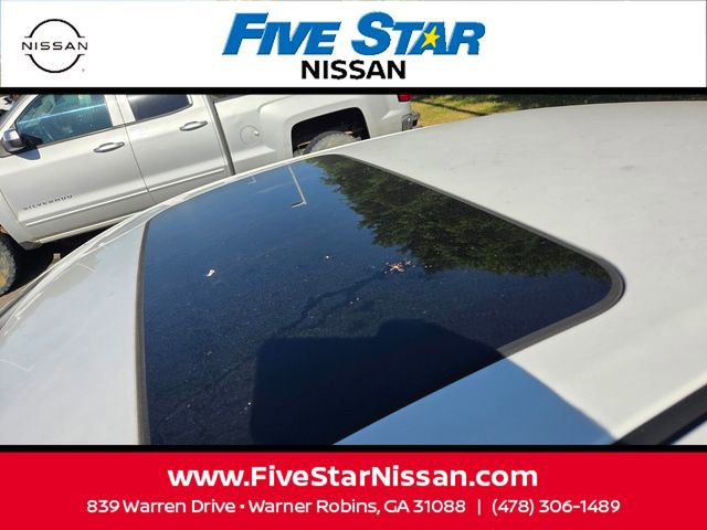 Used 2021 Nissan Sentra SV w/ SV Premium Package FWD image 5