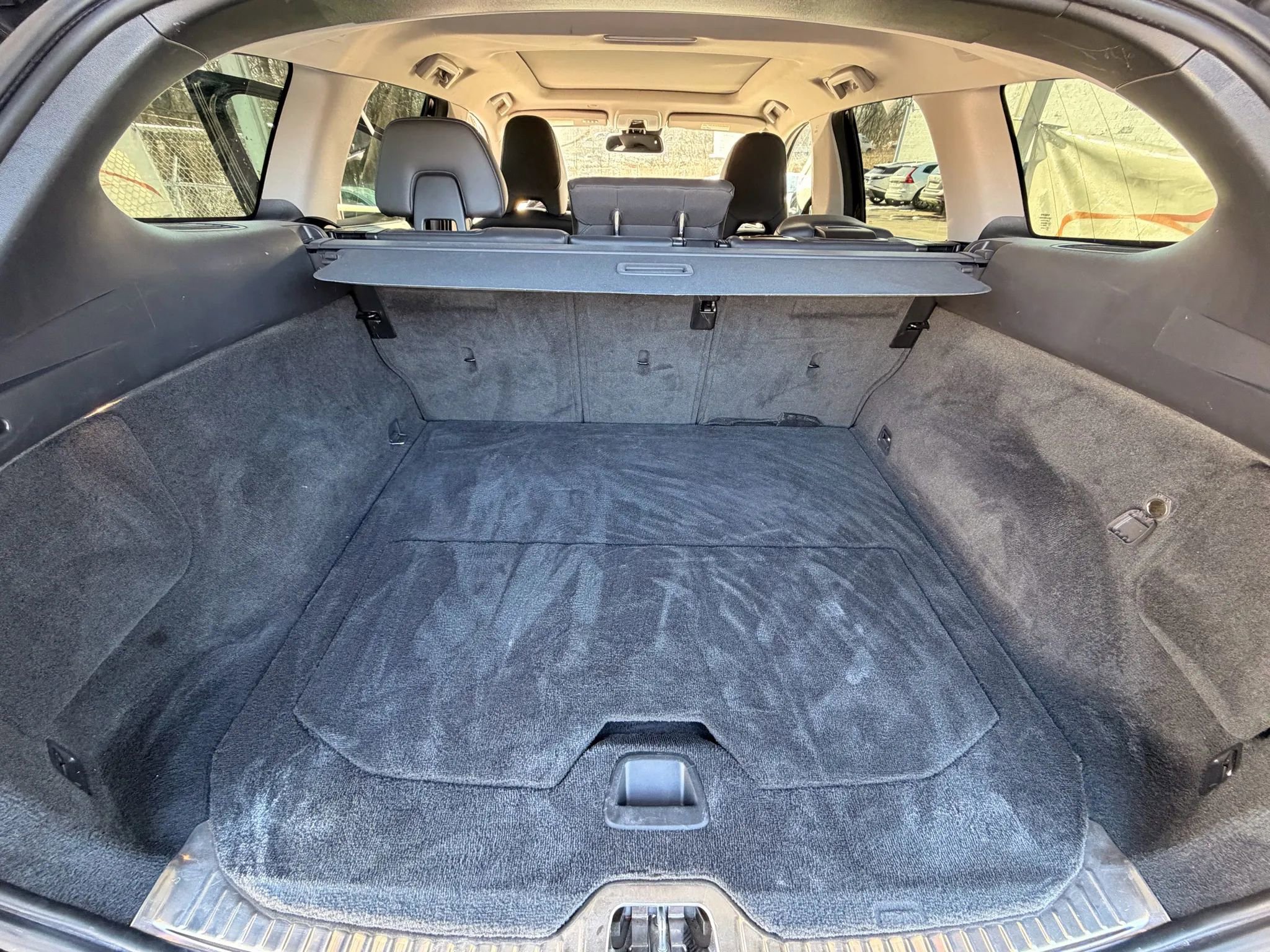 Used 2015 Volvo XC60 3.2 Platinum image 26