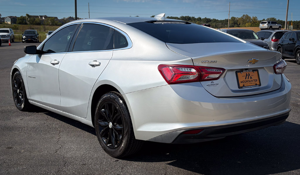 Used 2020 Chevrolet Malibu LT FWD image 20