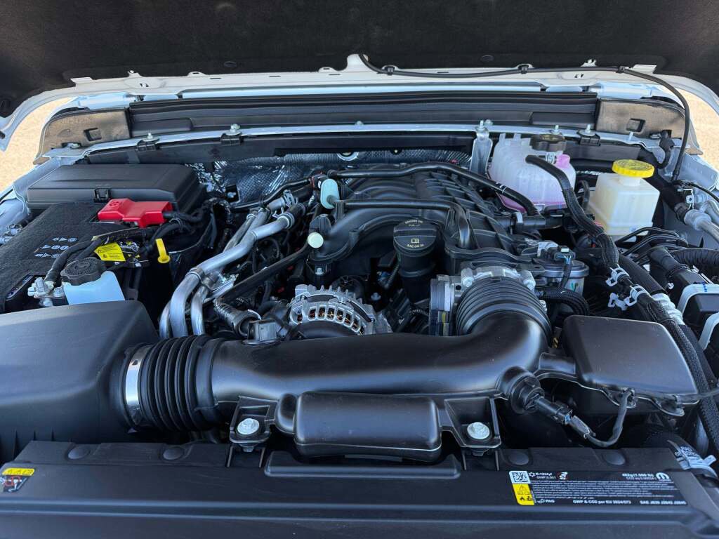 New 2026 Jeep Gladiator Sport image 24