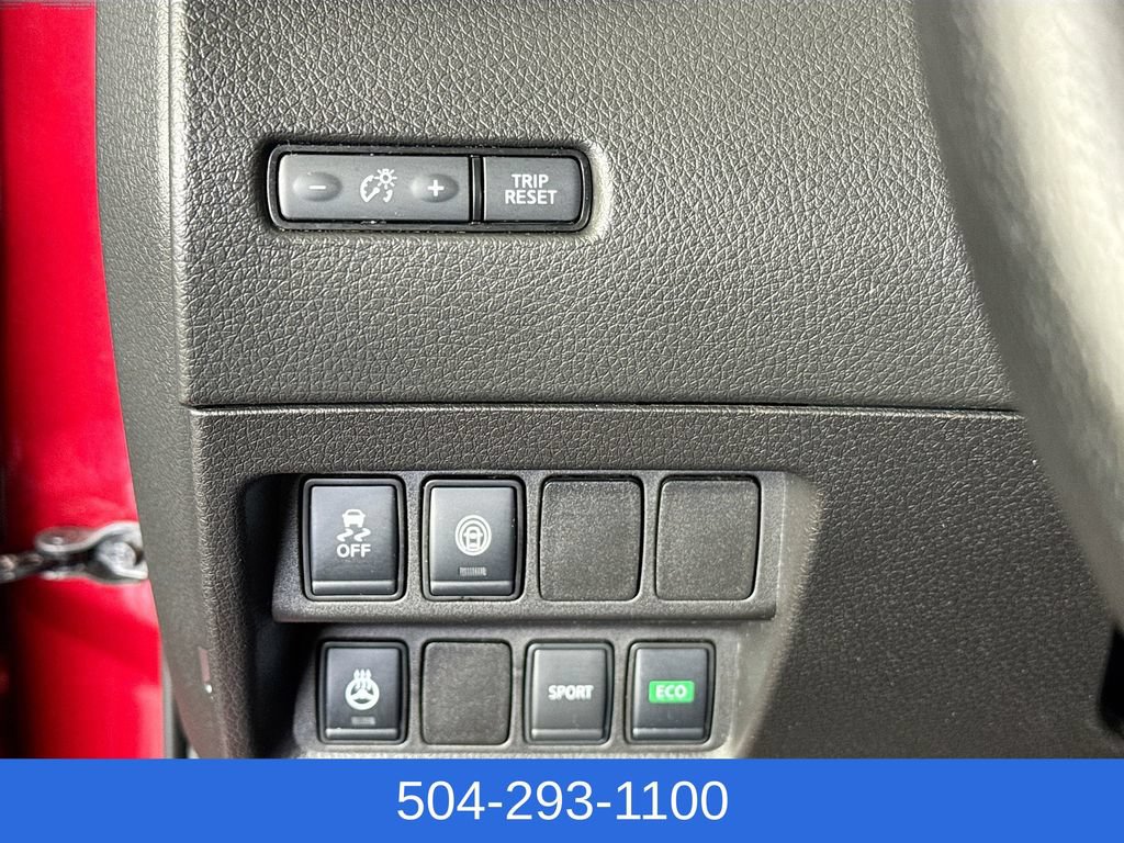 Used 2021 Nissan Rogue Sport SV FWD image 12