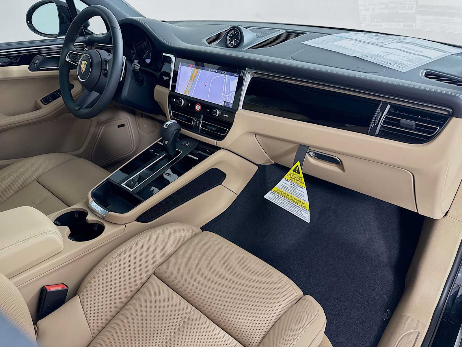 New 2026 Porsche Macan AWD/4WD image 30