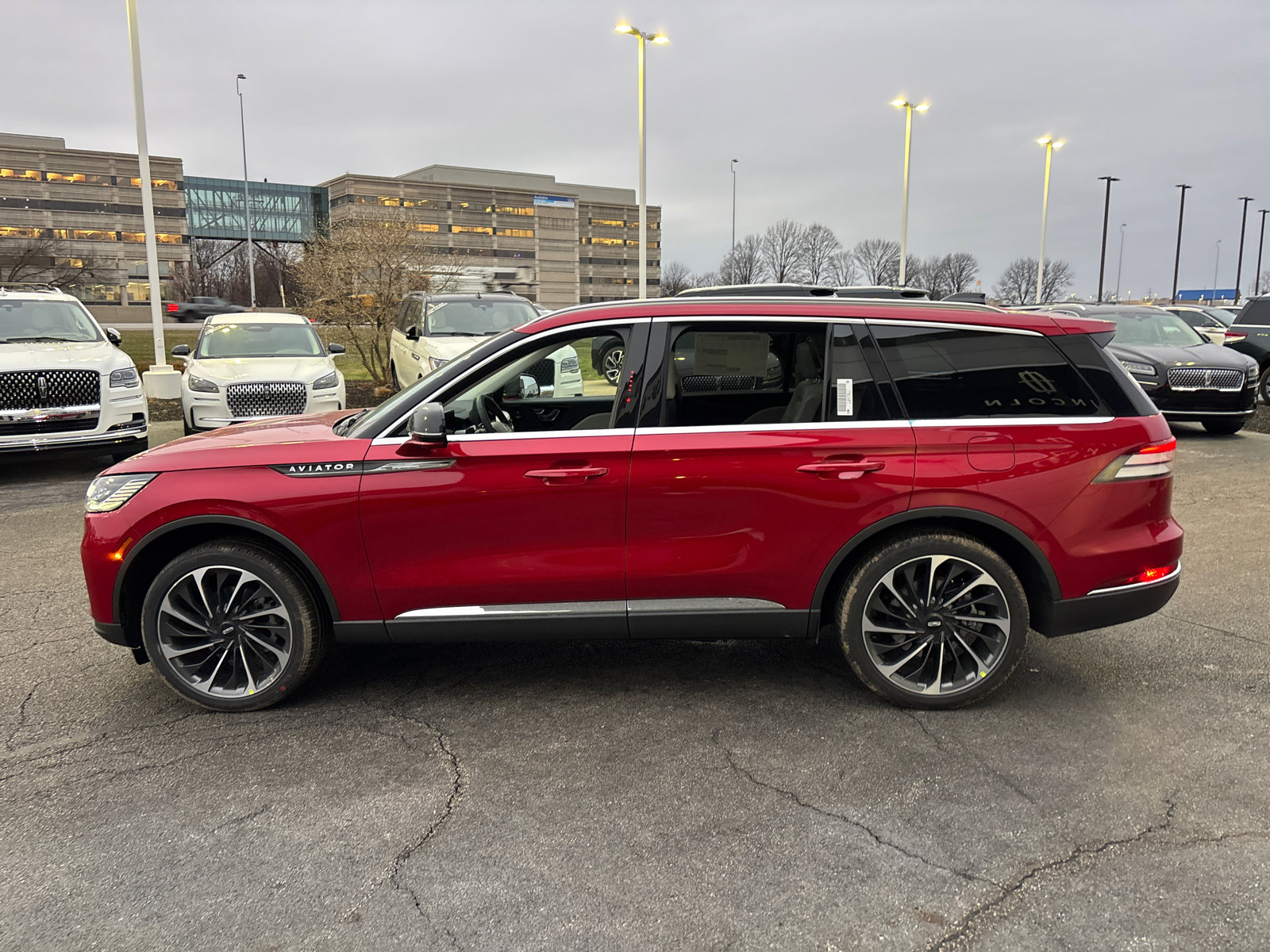 New 2026 Lincoln Aviator Reserve w/ Illumination Package image 4