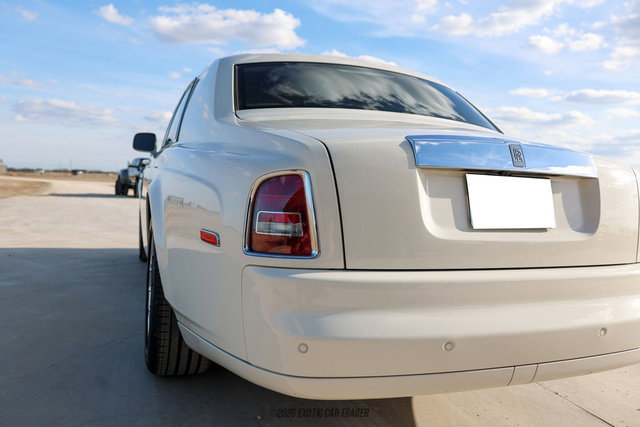 Used 2012 Rolls-Royce Phantom Sedan RWD image 58