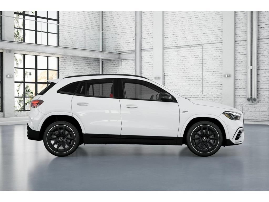 New 2026 Mercedes-Benz GLA 35 AMG 4MATIC video 2