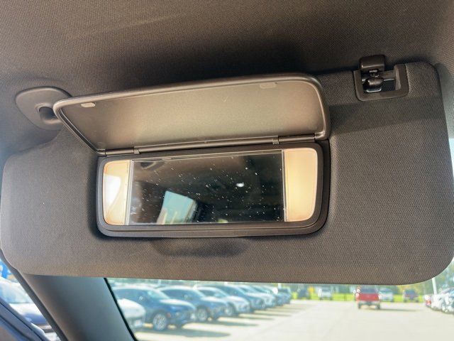 Used 2021 GMC Yukon SLT w/ SLT Premium Package image 37