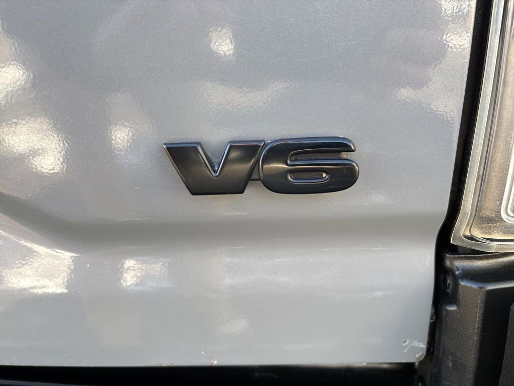 Used 2021 Toyota Tacoma TRD Off-Road w/ Technology Package image 12