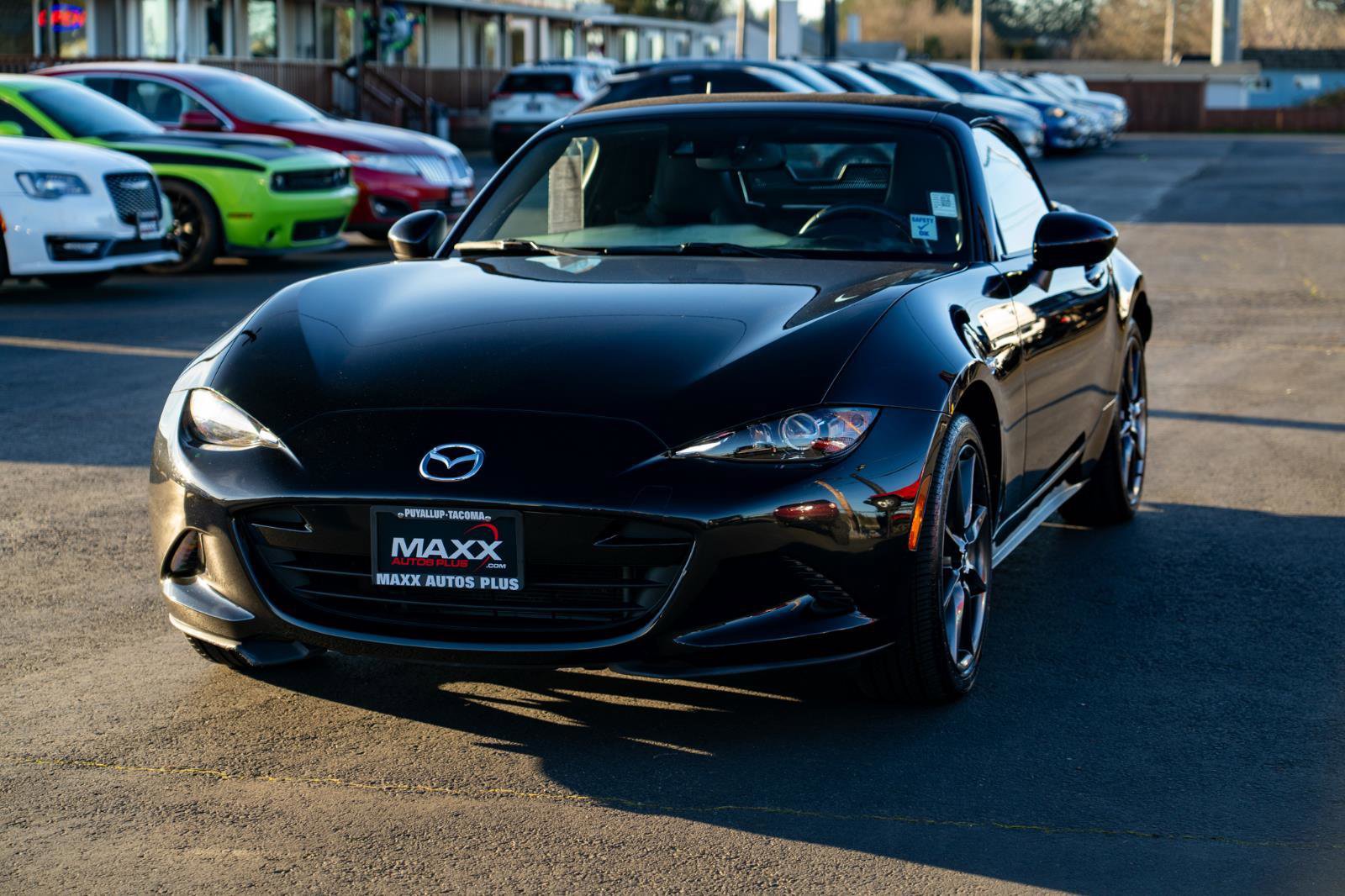 Used 2016 MAZDA MX-5 Miata Grand Touring RWD image 4