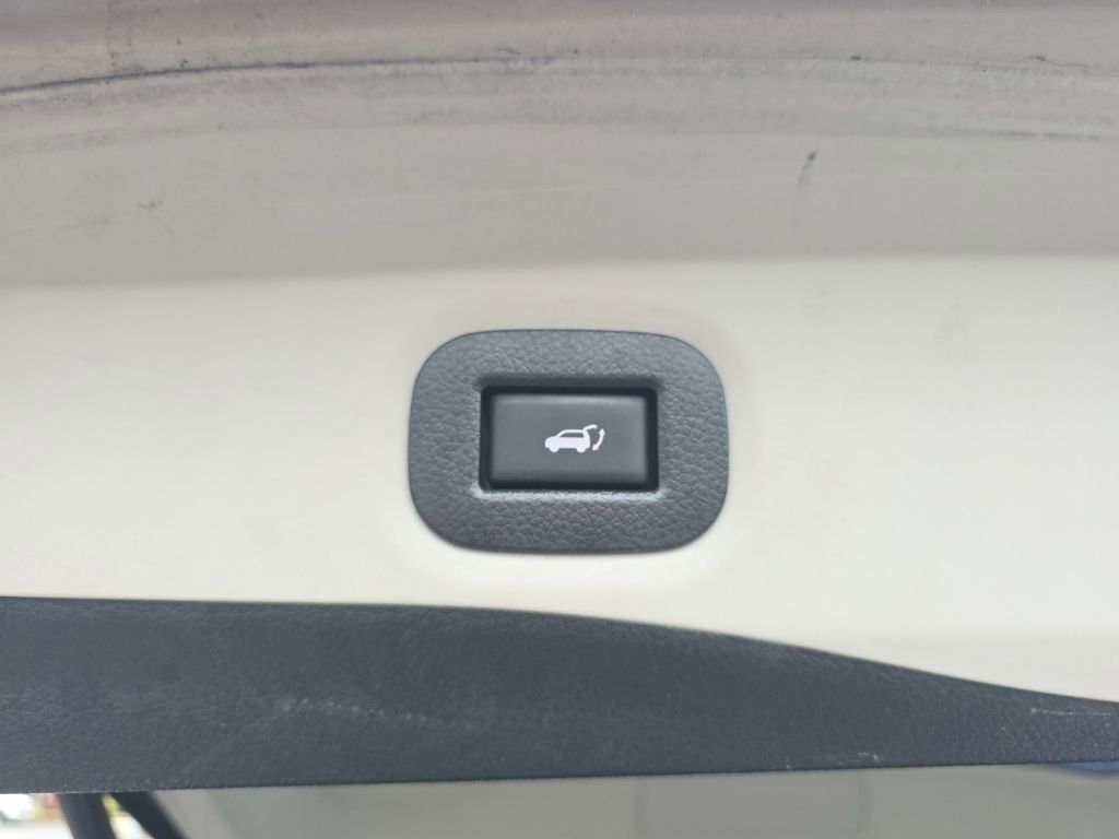 Used 2018 Nissan Rogue SL image 31