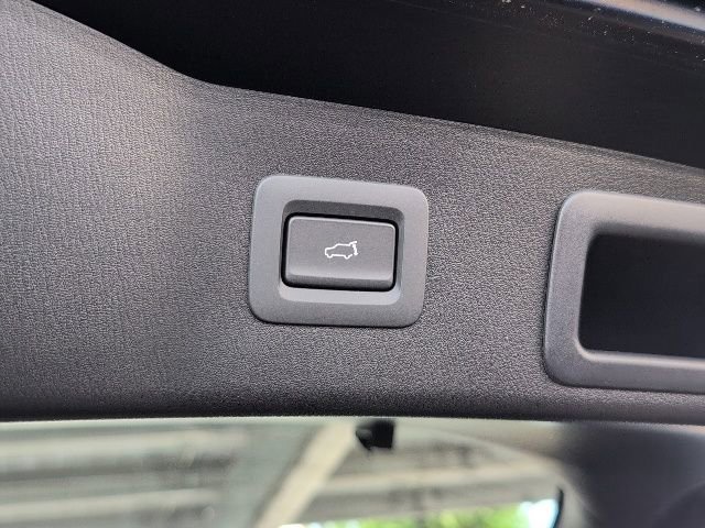 Used 2025 MAZDA CX-5 AWD 2.5 S w/ Preferred Package image 17