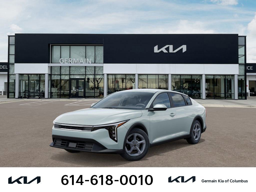 New 2025 Kia K4 LXS