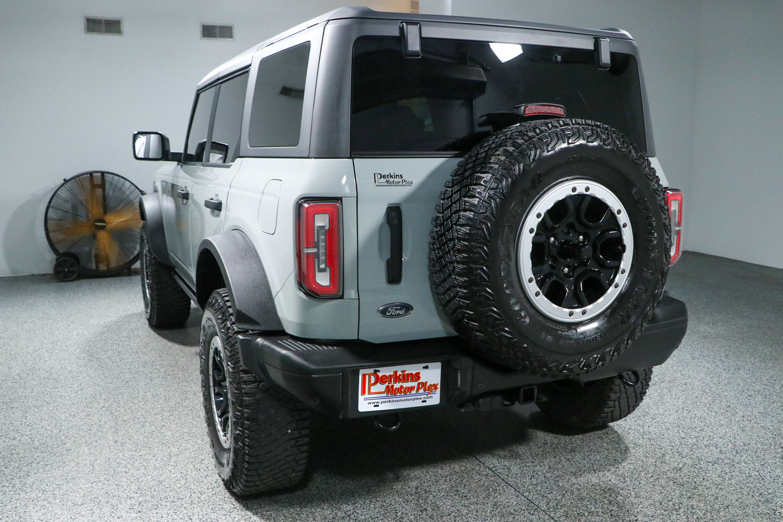 Used 2022 Ford Bronco Badlands AWD/4WD image 9