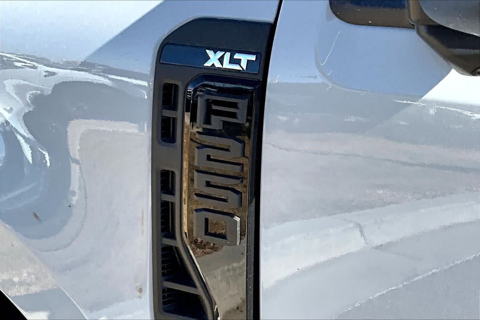 New 2026 Ford F250 XLT w/ XLT Premium Package image 14