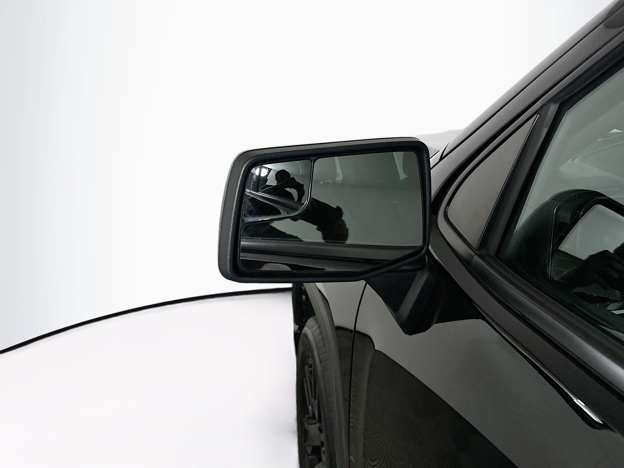 Used 2023 GMC Sierra 1500 Elevation image 16