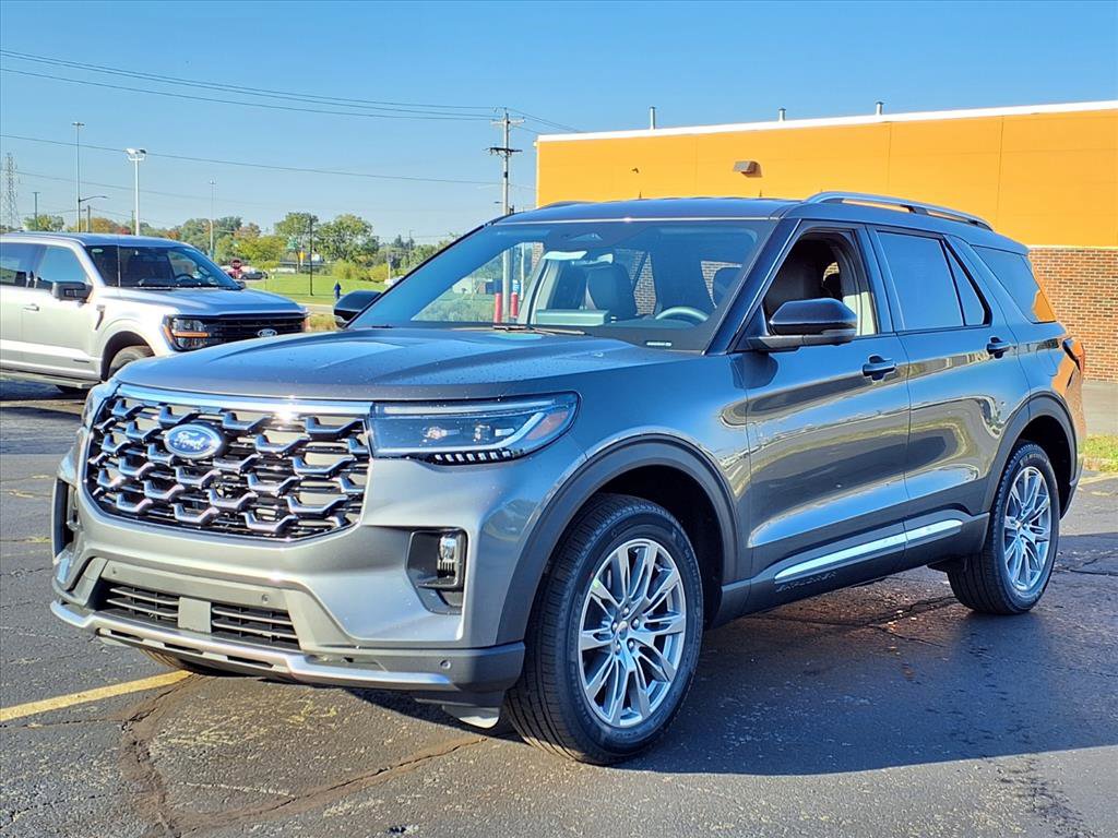 New 2026 Ford Explorer Platinum image 3