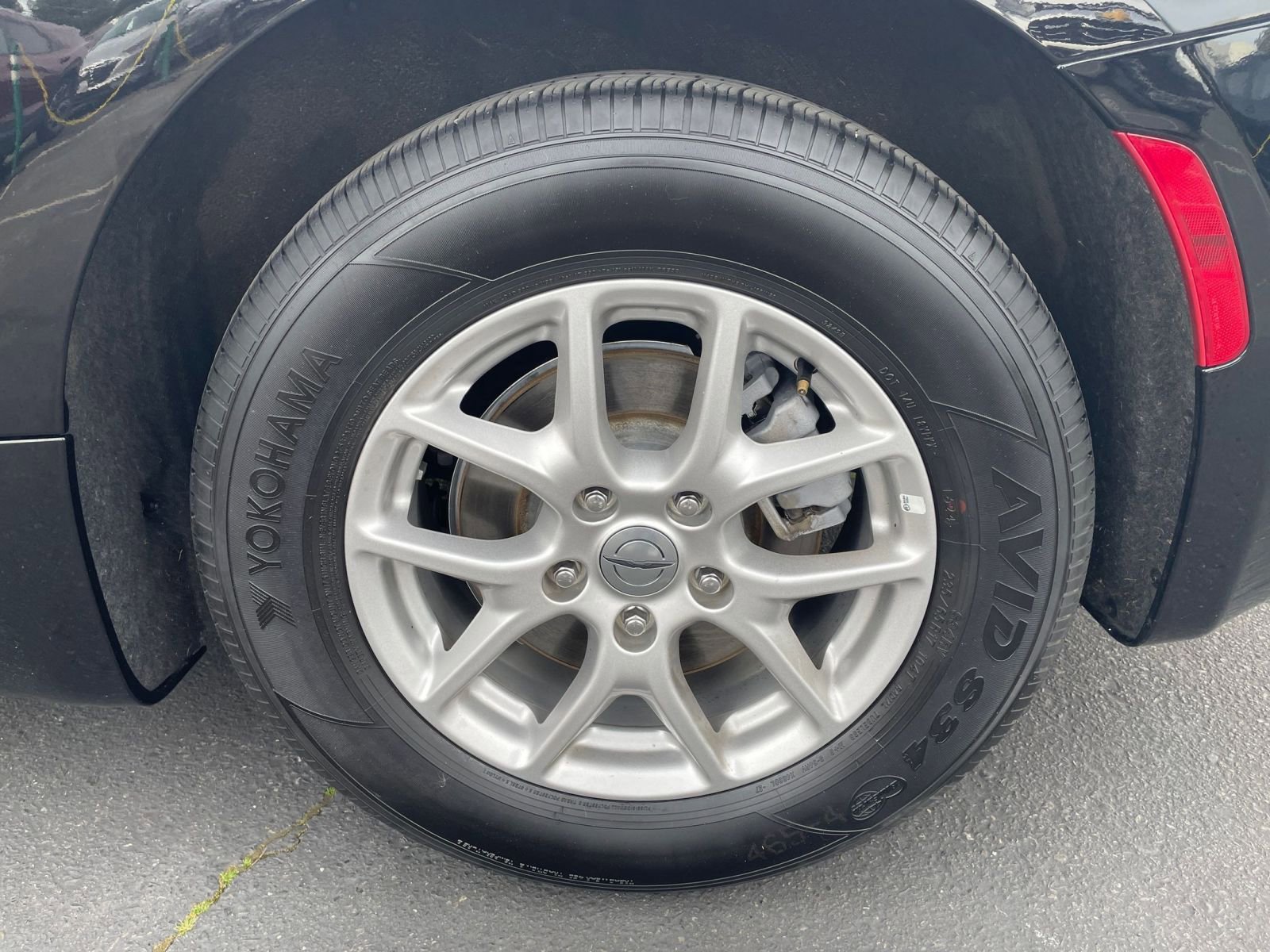 Used 2025 Chrysler Pacifica Select image 27