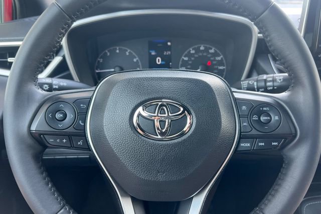 Used 2024 Toyota Corolla SE w/ SE Package image 29
