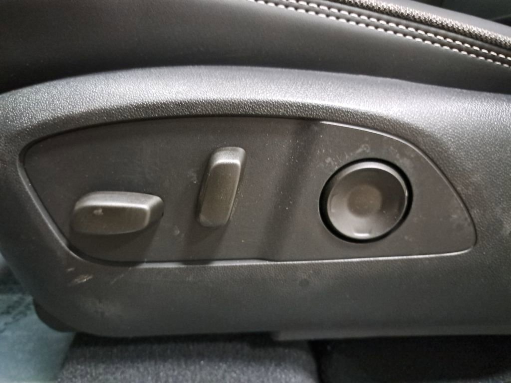 New 2025 GMC Sierra EV Denali image 24