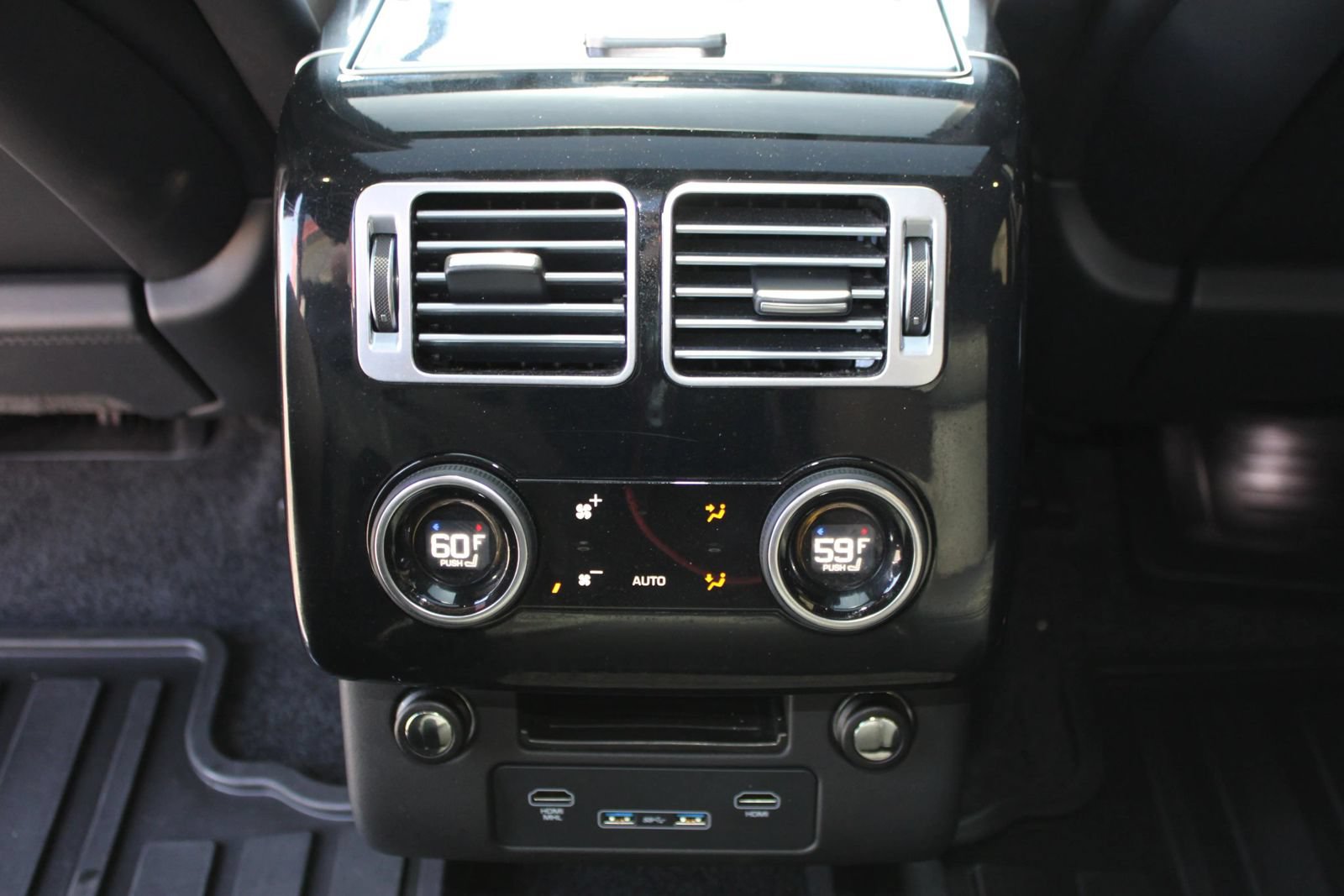 Used 2021 Land Rover Range Rover P525 Westminster Edition LWB AWD/4WD image 47