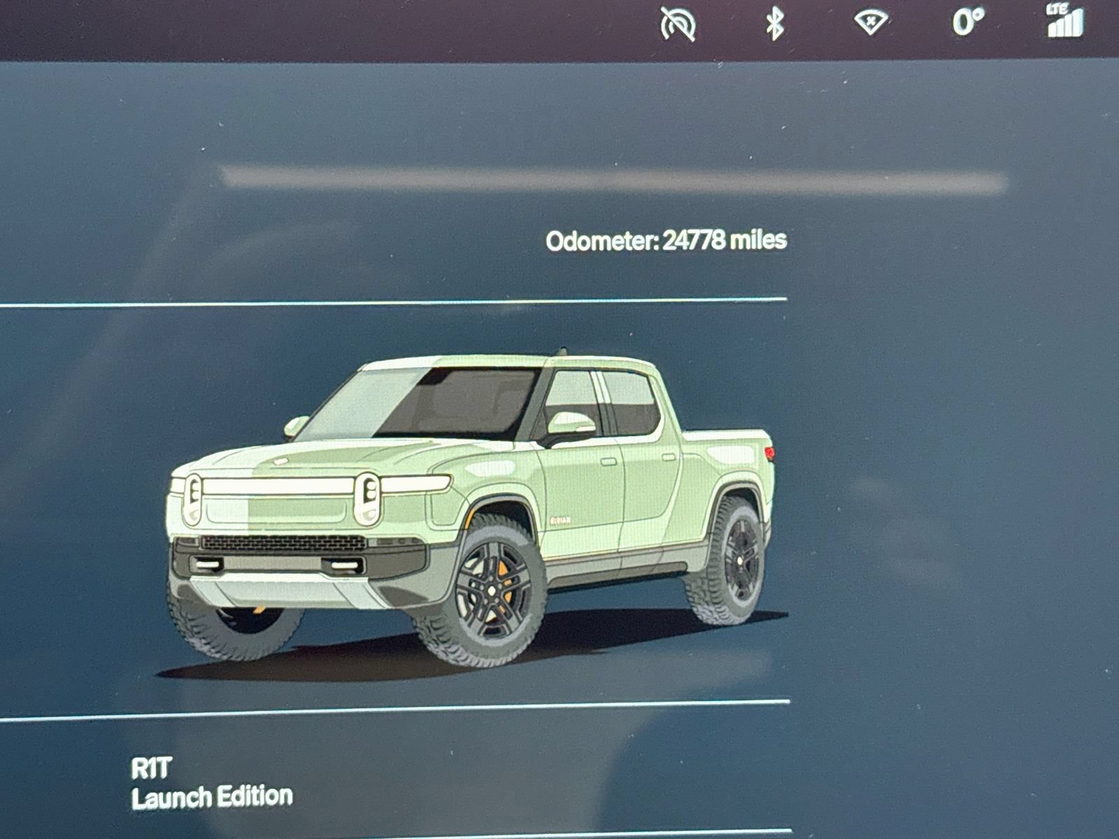 Used 2022 Rivian R1T Launch Edition AWD/4WD image 13