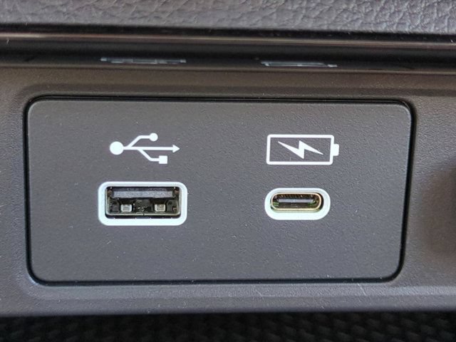 Used 2025 Honda CR-V Sport image 18