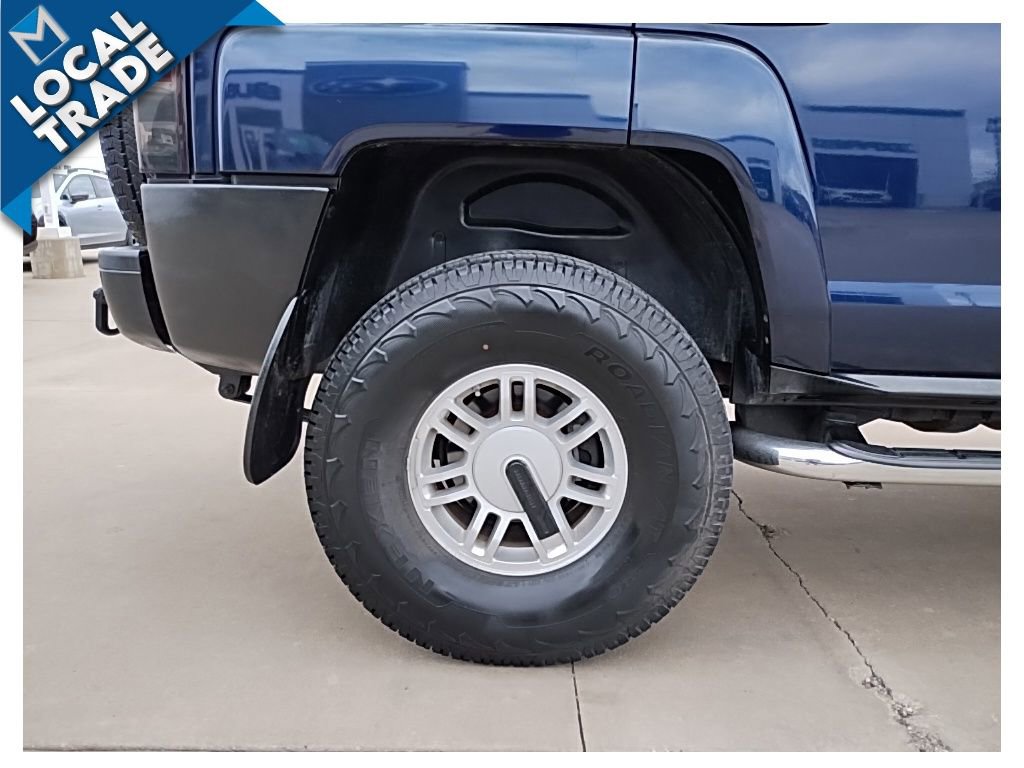 Used 2008 HUMMER H3 Luxury image 16
