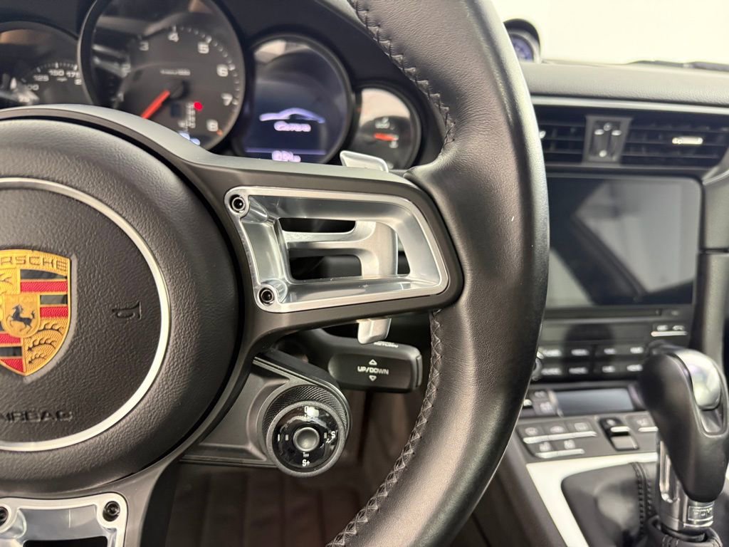 Used 2017 Porsche 911 Carrera image 27
