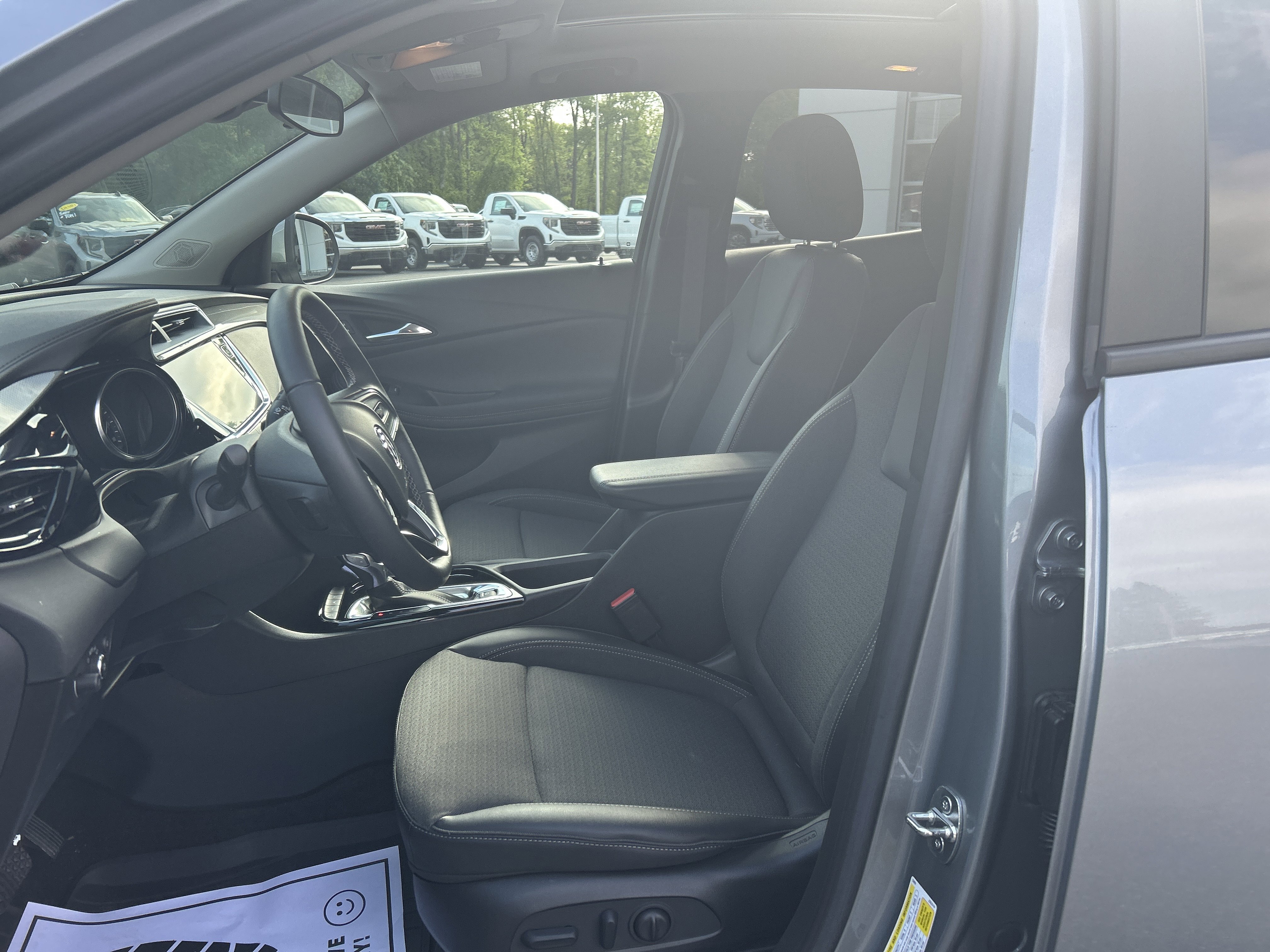 Certified 2023 Buick Encore GX Select w/ Experience Buick Package AWD/4WD image 17