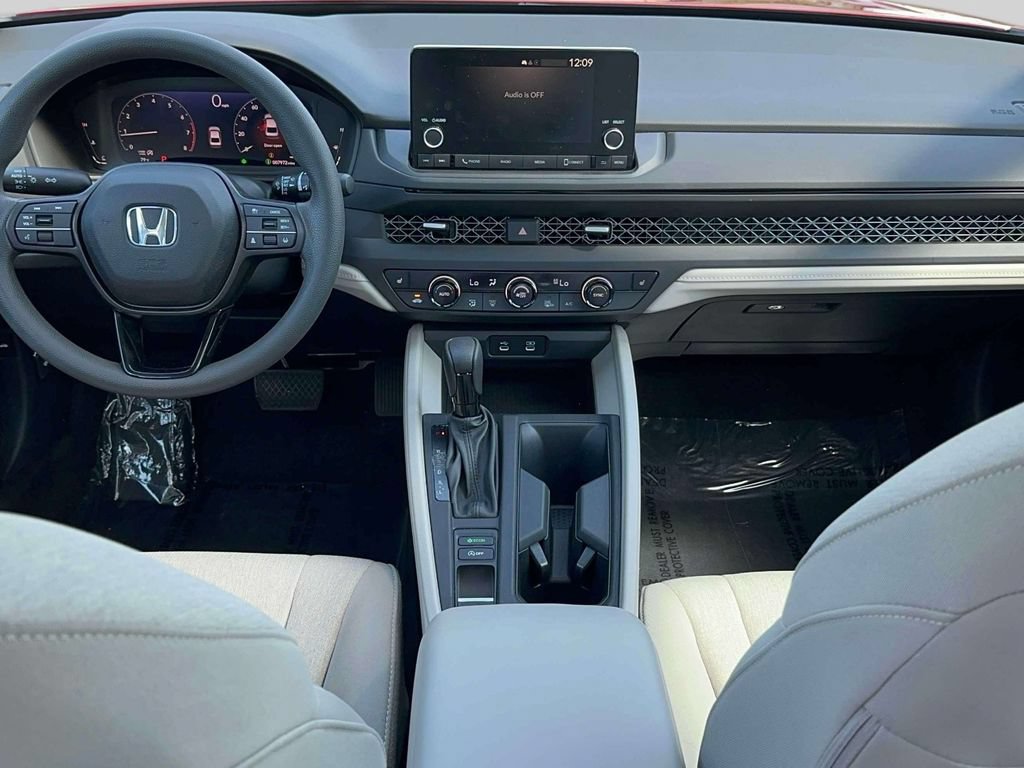 Certified 2023 Honda Accord EX image 10