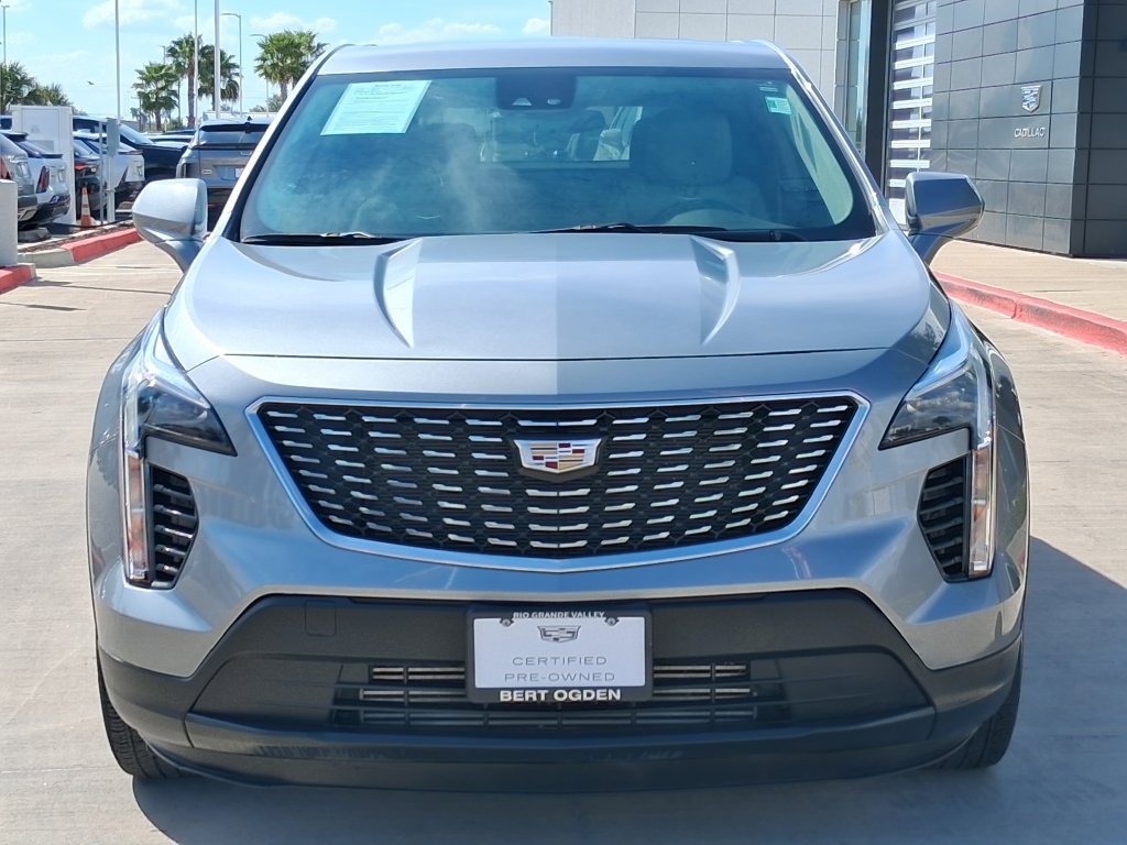 Certified 2023 Cadillac XT4 Luxury FWD image 2