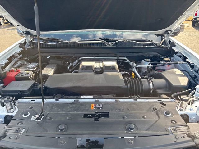 New 2025 Chevrolet Colorado ZR2 w/ Off-Road Front Bumper Package image 37