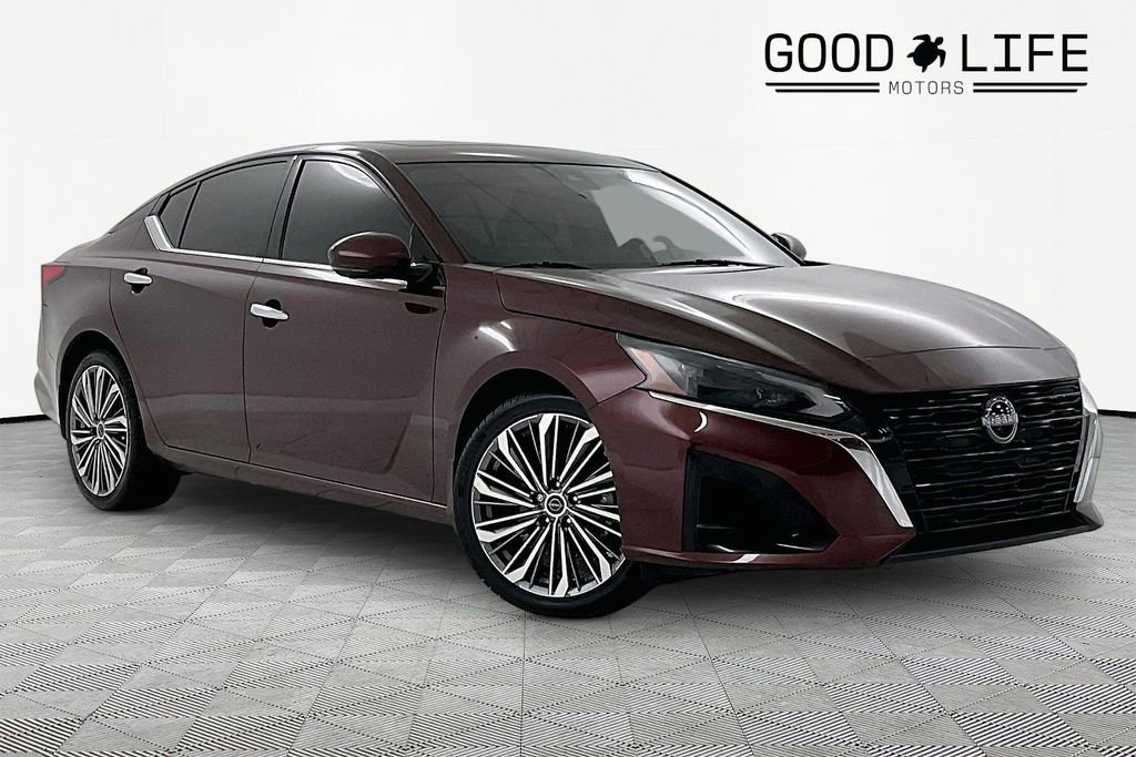 Used 2023 Nissan Altima 2.5 SL