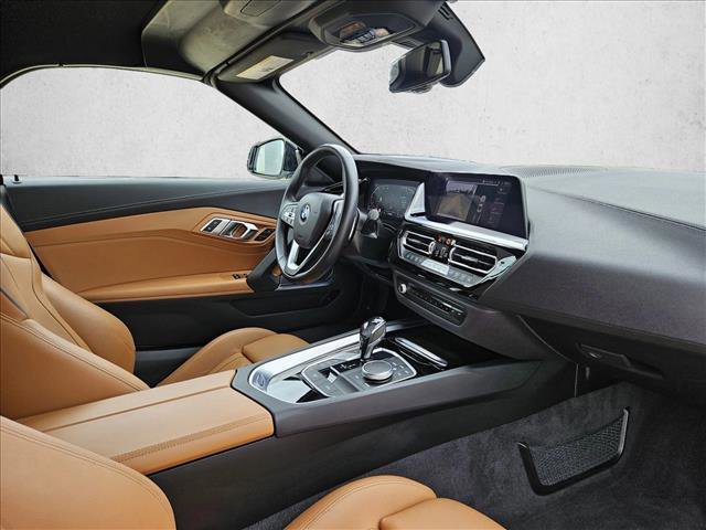 Used 2021 BMW Z4 sDrive30i w/ Premium Package RWD image 10