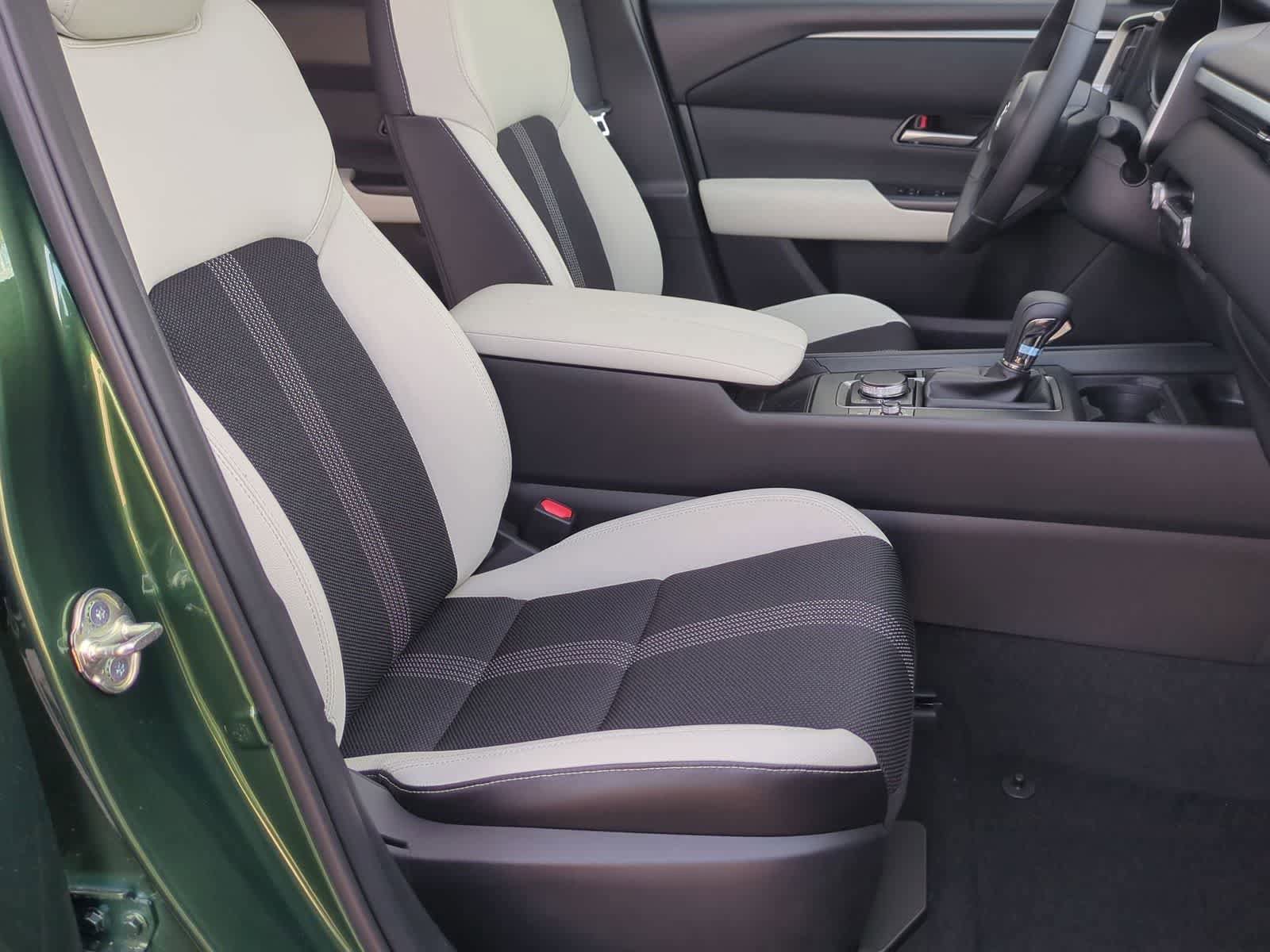 New 2026 MAZDA CX-50 AWD 2.5 S w/ Cargo Package image 22