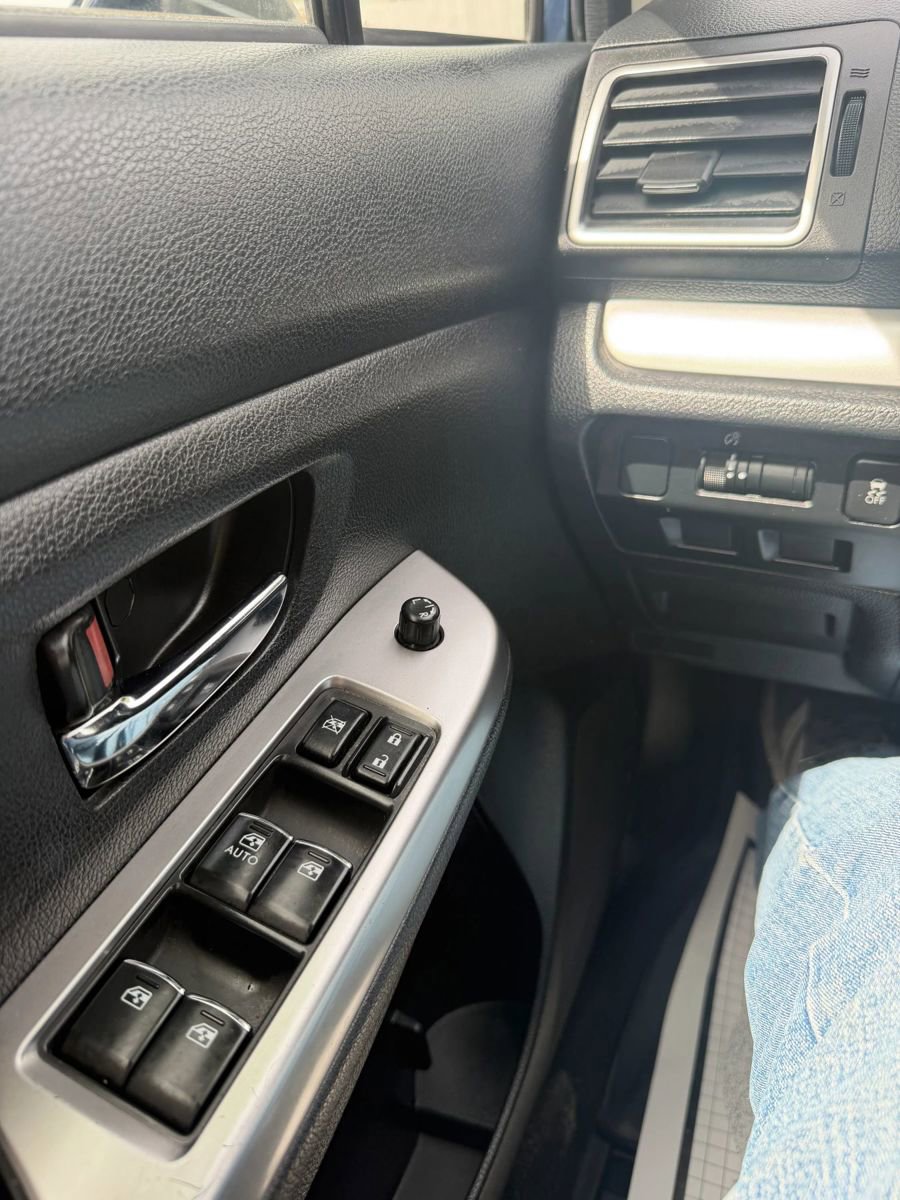 Used 2016 Subaru Crosstrek 2.0i Premium AWD/4WD image 29