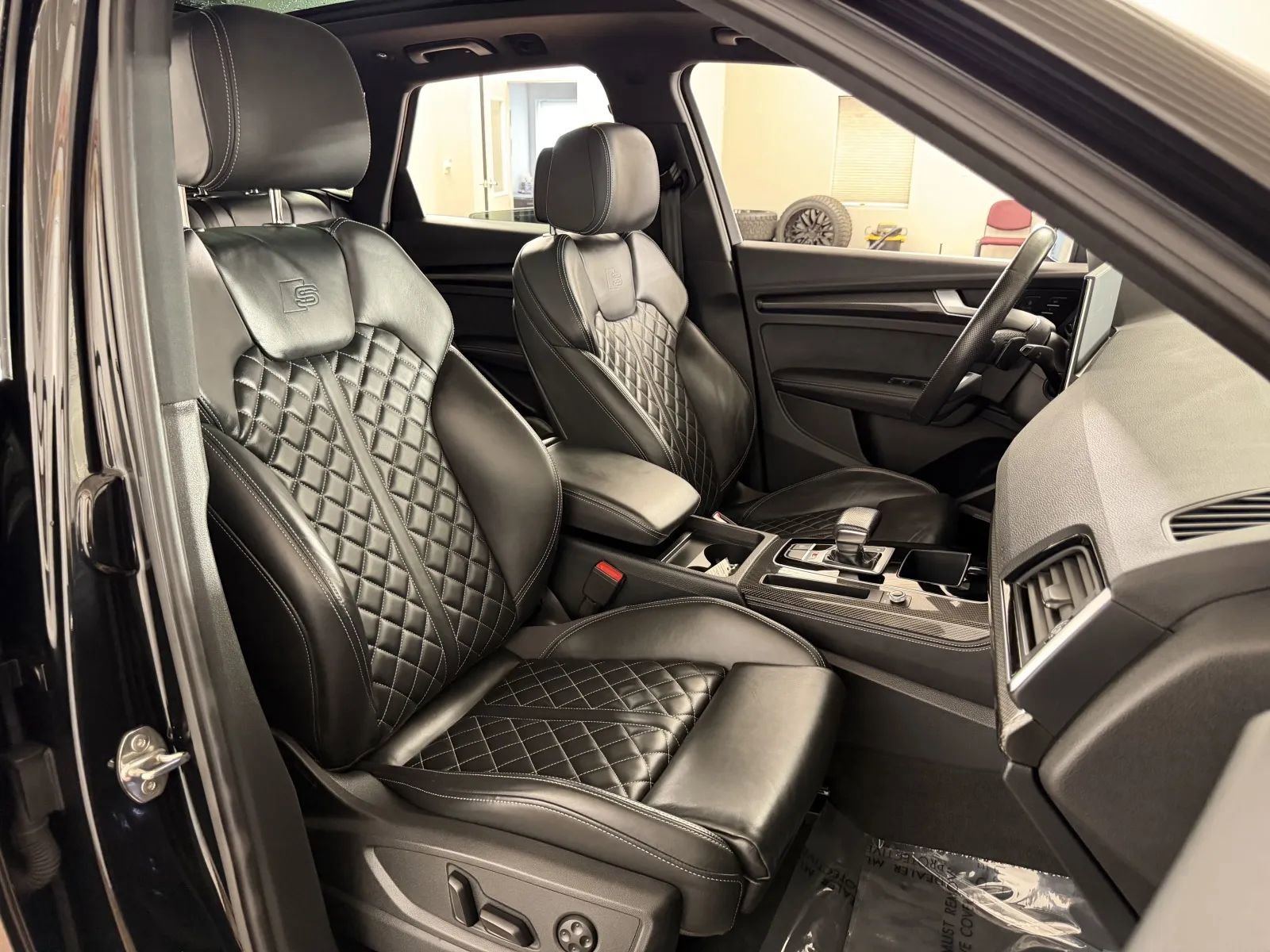 Used 2023 Audi SQ5 Premium Plus w/ Premium Plus Package AWD/4WD image 43