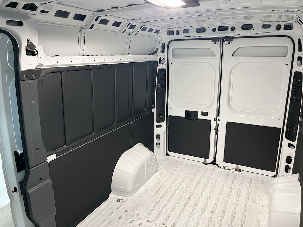 Used 2025 RAM ProMaster 3500 w/ Convenience Group FWD image 25