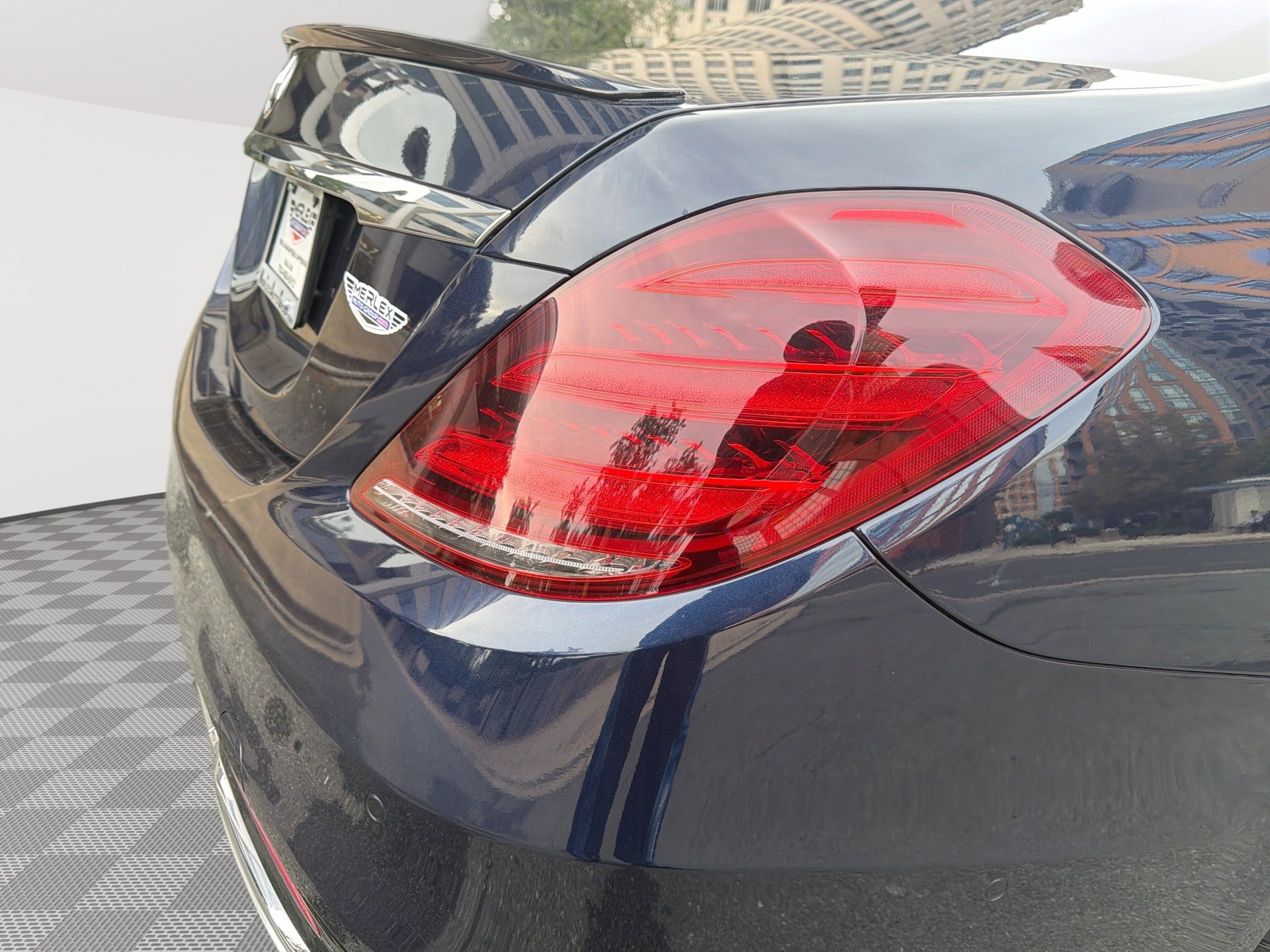 Used 2019 Mercedes-Benz S 560 Sedan image 41