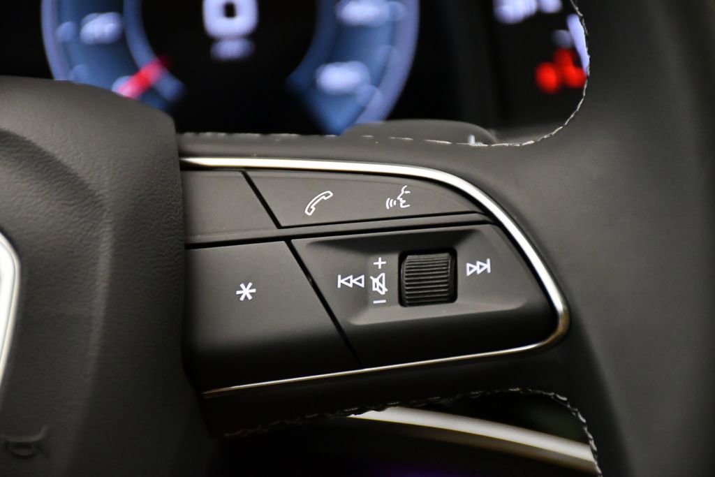 New 2026 Audi Q7 2.0T Premium image 24