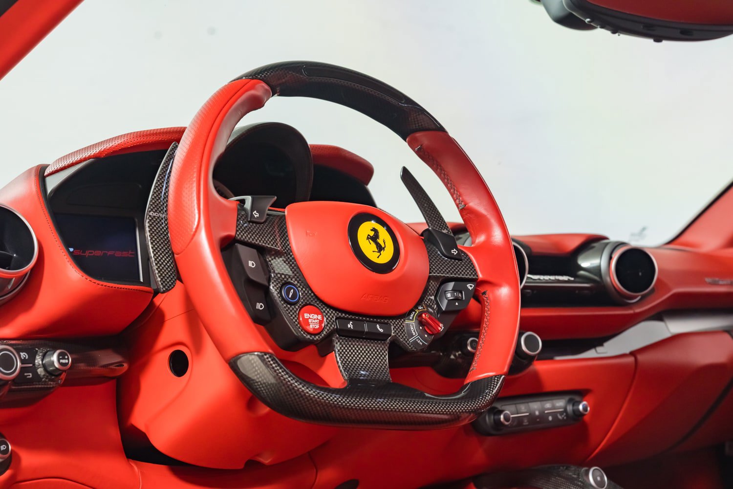 Used 2018 Ferrari 812 Superfast RWD image 22