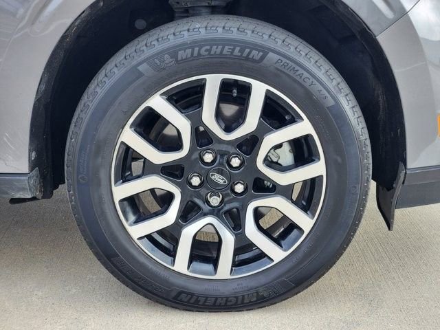 Used 2023 Ford Maverick Lariat w/ Lariat Luxury Package image 10