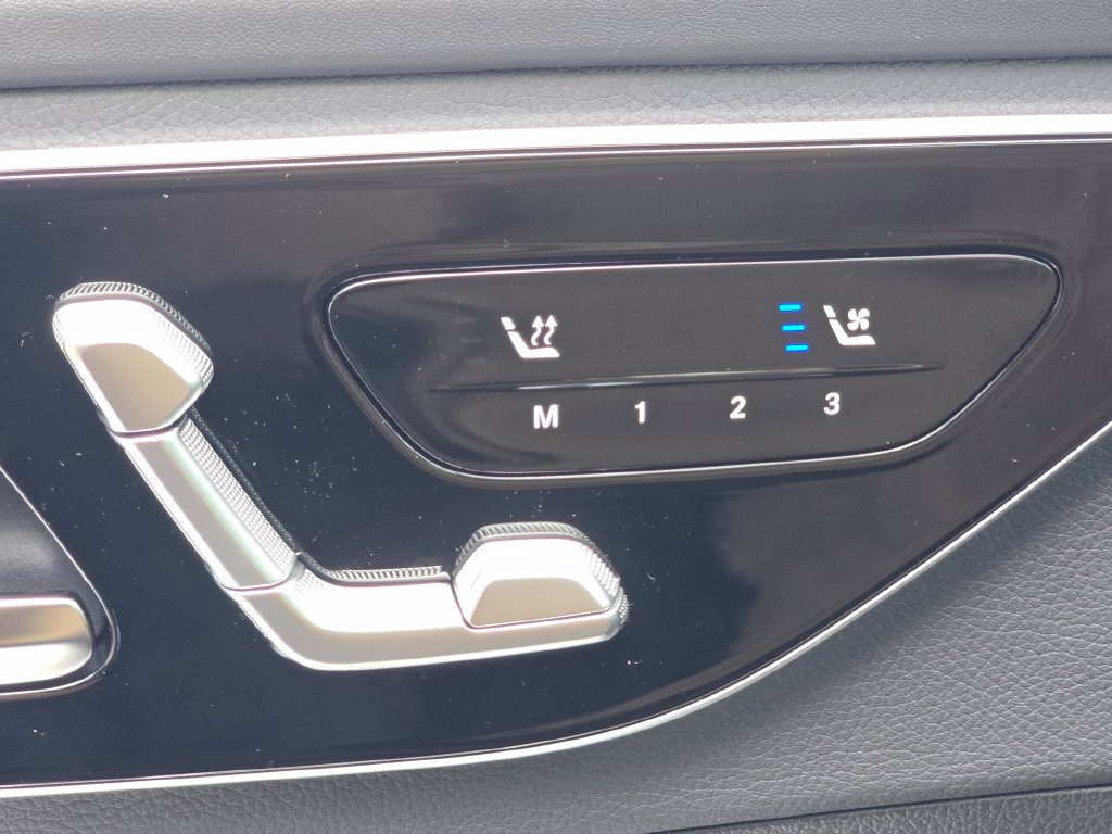 New 2026 Mercedes-Benz C 300 4MATIC Sedan image 7
