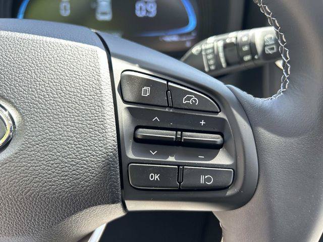 New 2026 Hyundai Venue SEL FWD image 9