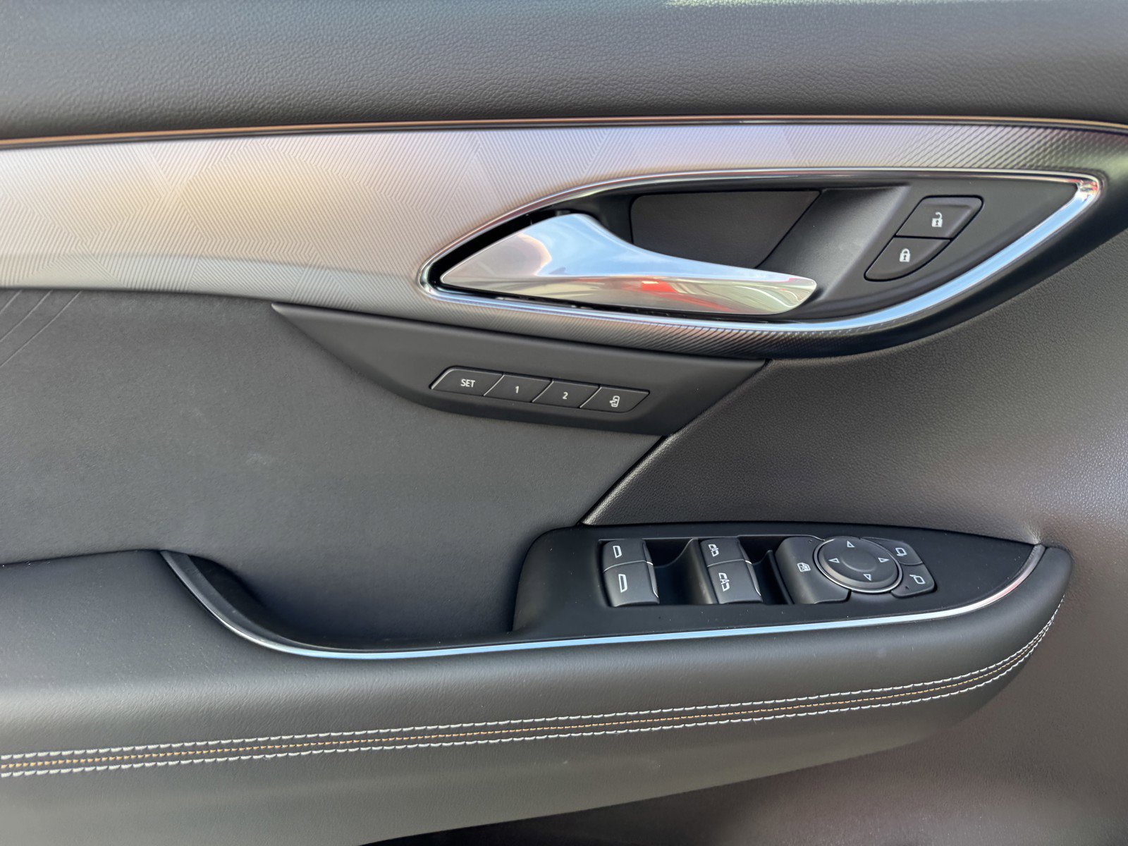 New 2026 Buick Envision Sport Touring image 17