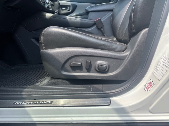 Used 2023 Nissan Murano SL FWD image 13