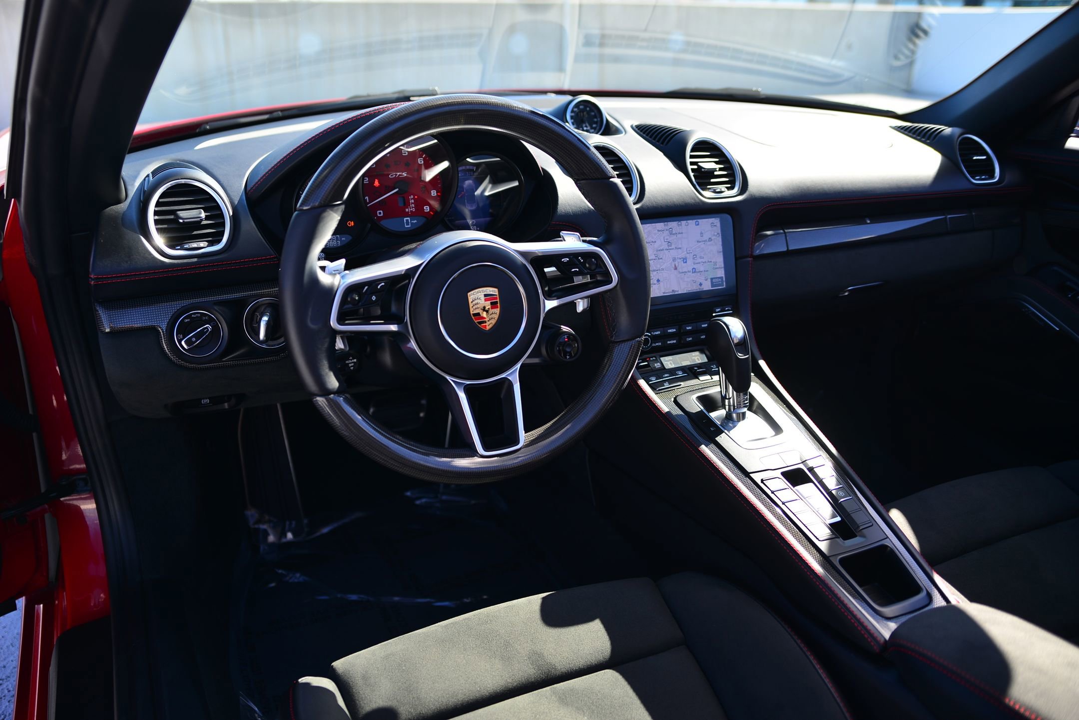 Certified 2025 Porsche 718 Boxster GTS image 4