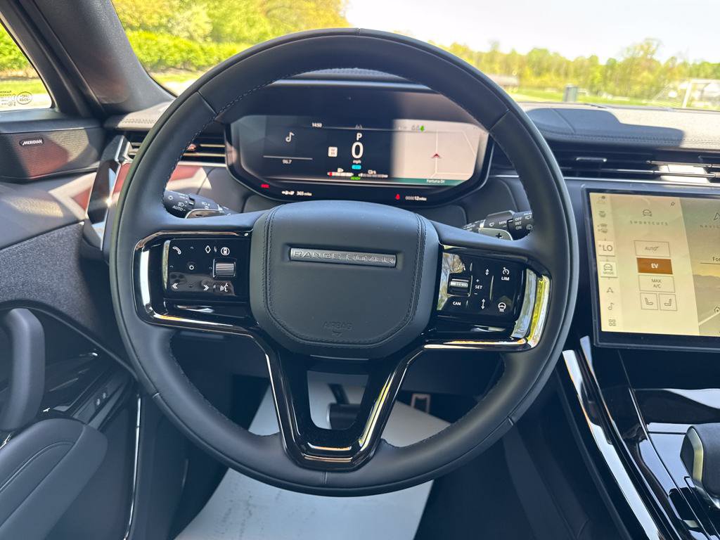 Certified 2025 Land Rover Range Rover Sport Dynamic SE AWD/4WD image 21