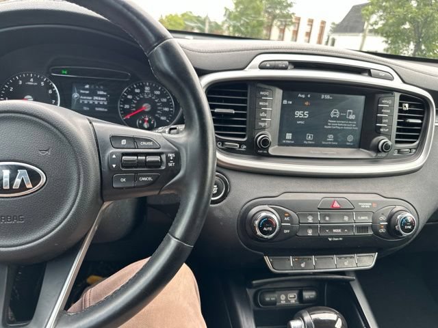 Used 2017 Kia Sorento AWD w/ LX Convenience Package image 41